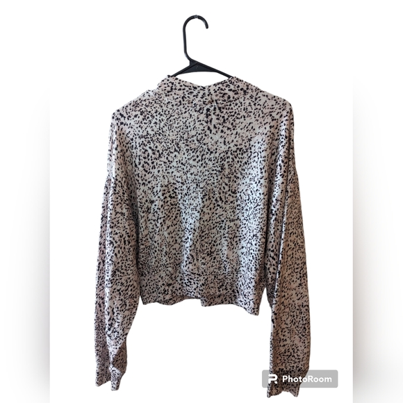 N:PHILANTHROPY NWT ANIMAL PRINT SWEATSHIRT LARGE - Picture 2 of 6